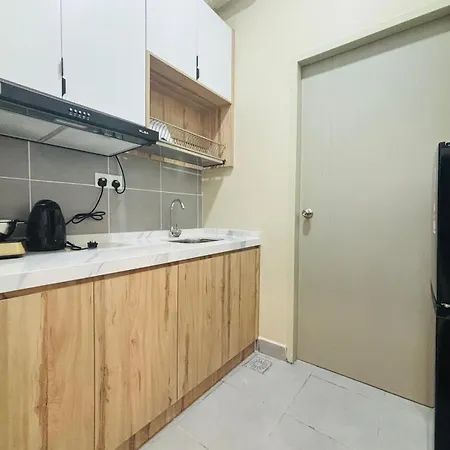 Youth City Residence Nilai Exterior photo